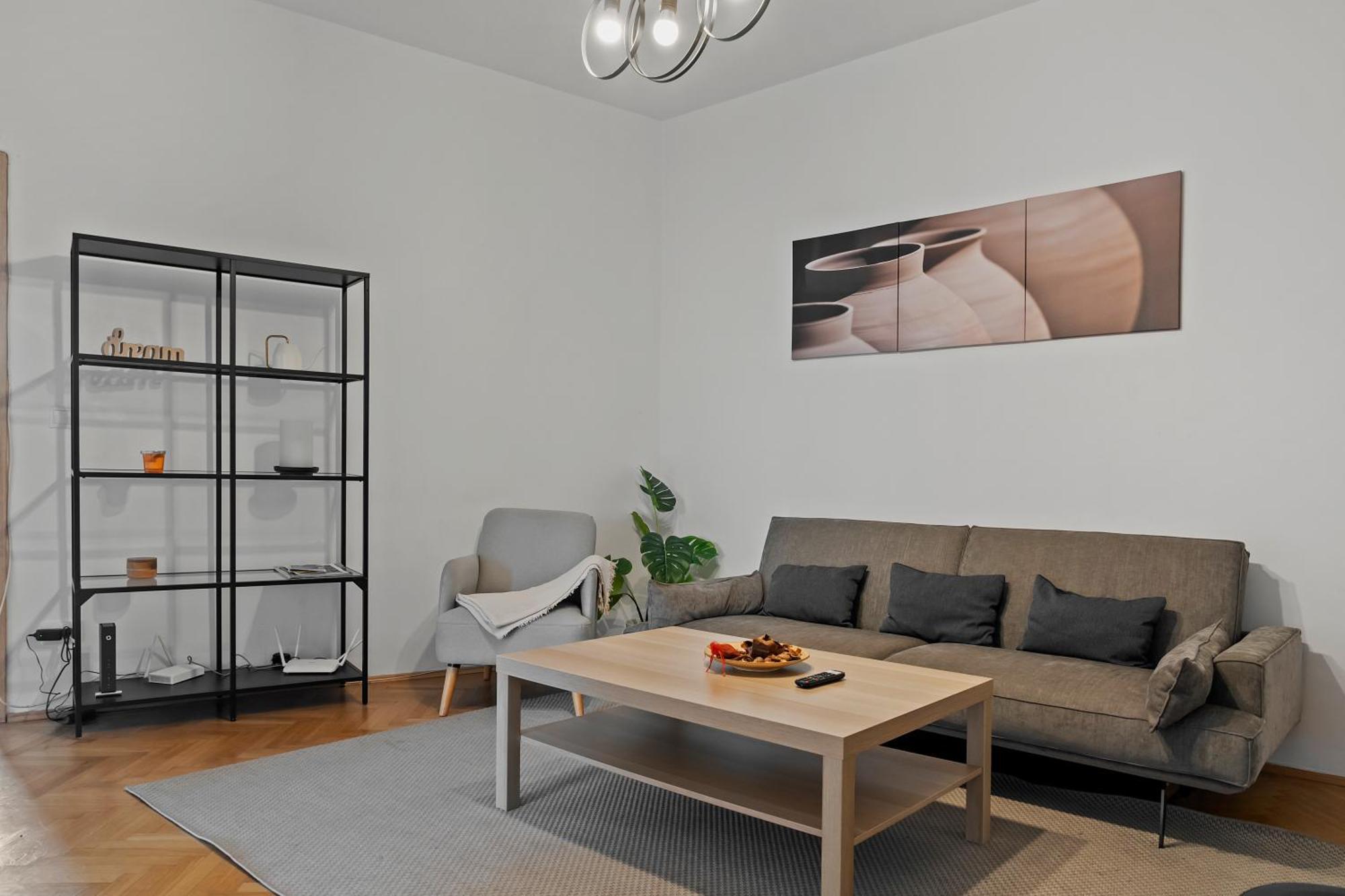 Ultracentral Dreamland Apartment 3 Bdrm Bukares Bagian luar foto